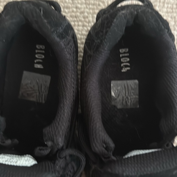 Bloch Kids Black Sneakers - Picture 4 of 4